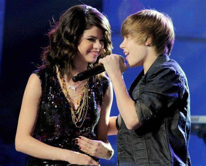 selena gomez justin bieber splash selena gomez justin bieber splash