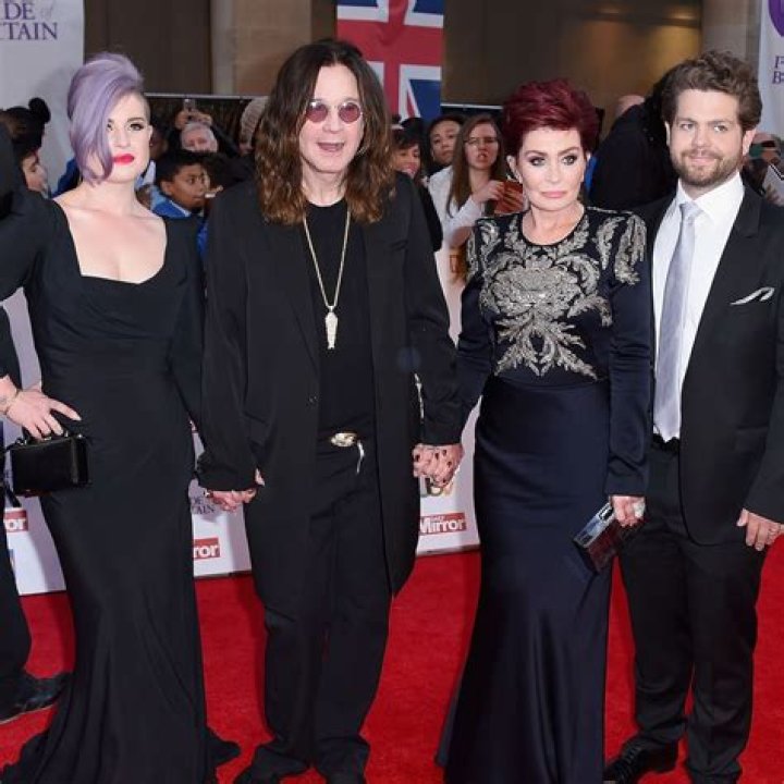 Sharon Osbourne with her kids and husband