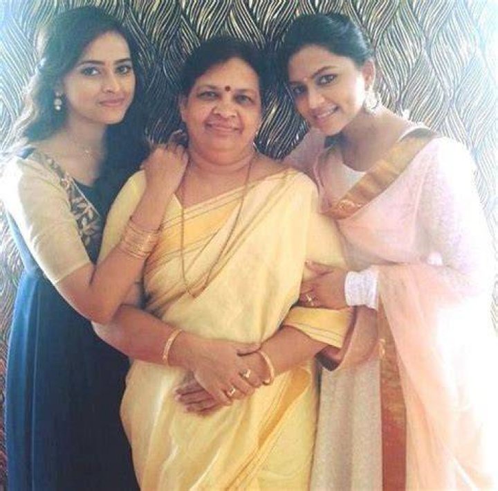 Sri Divya with her sister