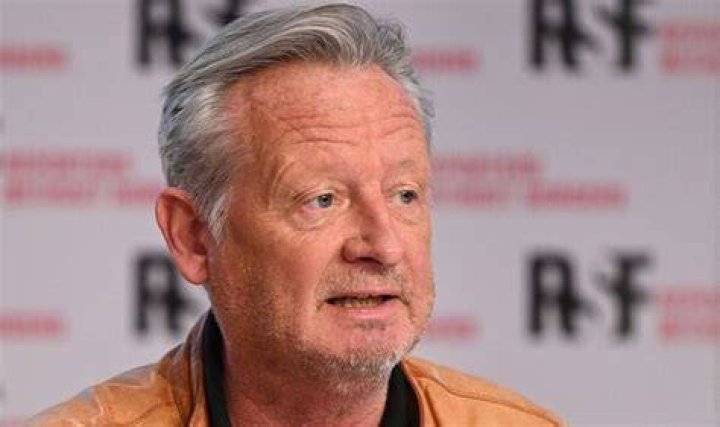 Stuart Ramsay Career, TV Shows & Profession