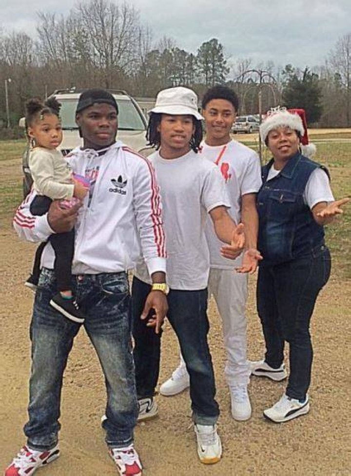 Tyrell Cohen with his mother and brother
