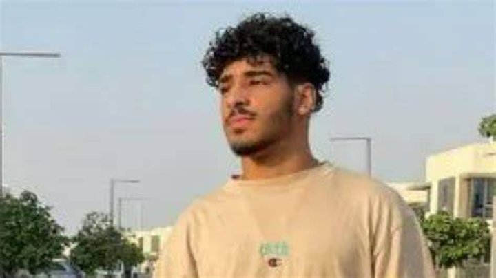 Walid Sharks is a boxer