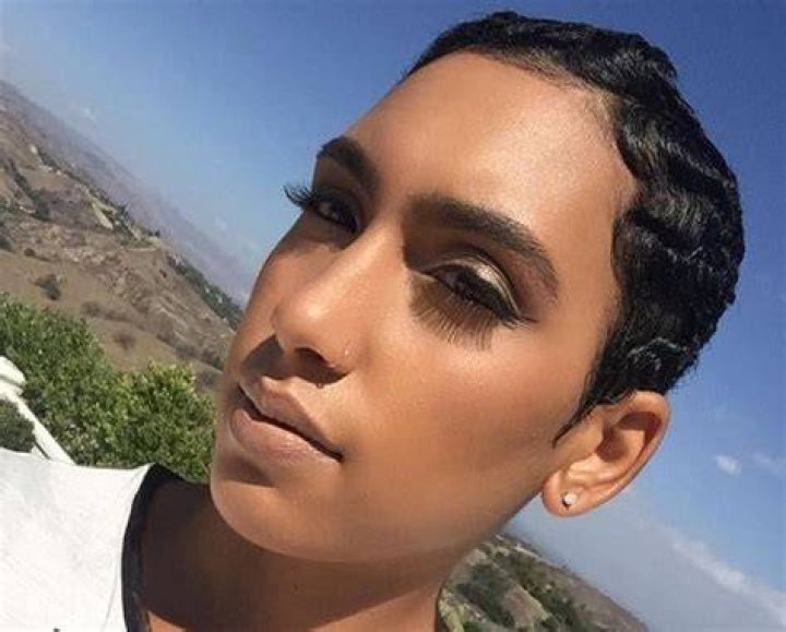 Whitney Alford is best known as a fiancée of Kendrick Lamar (USA-based rapper, songwriter, and record producer)