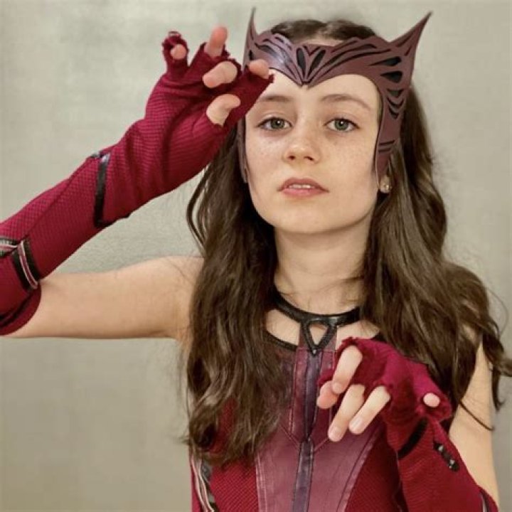 Young Wanda Espinosa